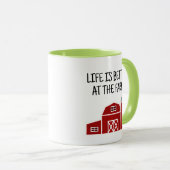 ホームステーダーのための赤い納屋のファームハウスコーヒーマグ マグカップ (正面右)