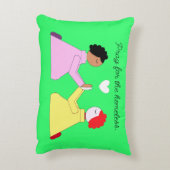 ホームレス祈の為の – グリーンとハート アクセントクッション (裏面(縦))