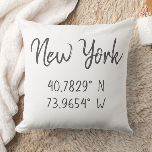 ホームGPS座標経度緯度ニューヨーク クッション (ブランケット)