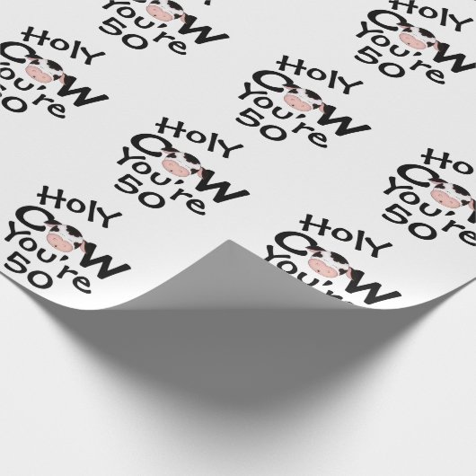 ホーリーカウあなたは50ユーモアのある誕生日ブラックnホワイト ラッピングペーパー (角)