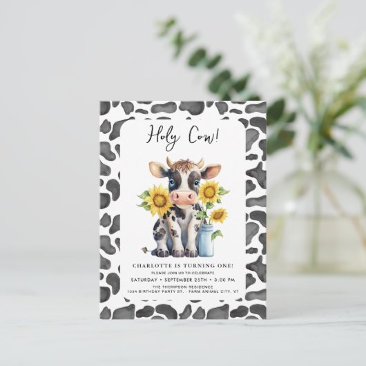 ホーリーカウイワンファームキュート1歳の誕生日招待状 ポストカード (スタンド正面)