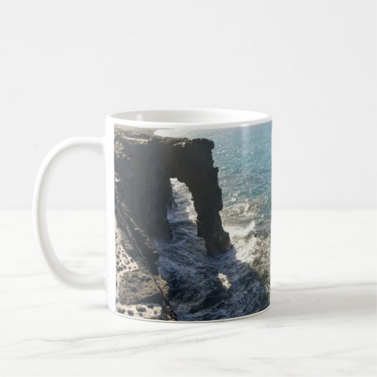 ホーリーシーアーチハワイ火山国立公園湿地 コーヒーマグカップ (左)