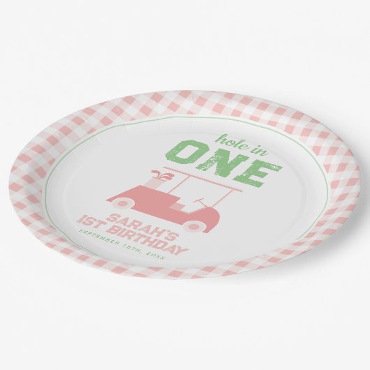 ホールインワンピンクチェックガールファースト誕生日 ペーパープレート (アングル)