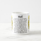 ホール家族の紋章付き外衣マグ コーヒーマグカップ (中央)