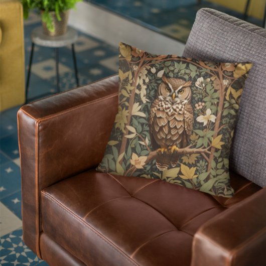 ホー威厳のあるル素晴らしフクロウ林 クッション
