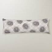 ボイキンスパニエル犬絵を描ズリトルブラウンLBDドッグアート ボディピロー (裏面)