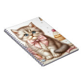 ボウズ&カップケーキ入りのかわいい子猫 ノートブック (右側)