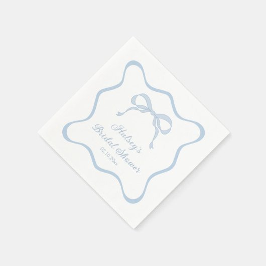 ボウタイイングザノット何か青いブライダルシャワー スタンダードカクテルナプキン (角)