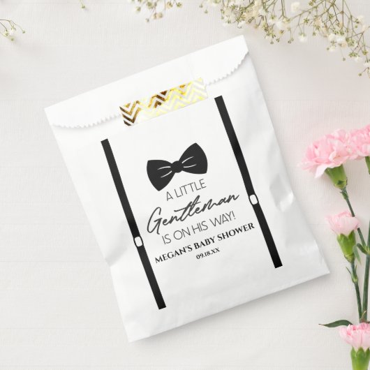 ボウタイサスペンダーリトルジェントベビーシャワー フェイバーバッグ (封をした状態)