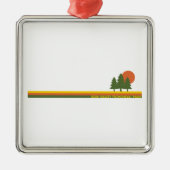 ボウバレー州立公園松の木の日 メタルオーナメント (正面)