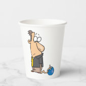 ボウリングおもしろいボール付き悲しいボウリングをする人、 クリケットの投手キャラクター 紙コップ (正面)