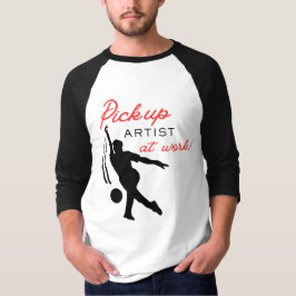 ボウリングのピックアップアーティストが仕事中 楽しい Tシャツ