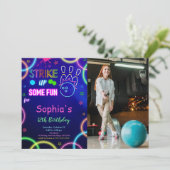 ボウリングの誕生日写真招待状をチェックアウト 招待状 (スタンド正面)