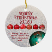 ボウリングをする人、 クリケットの投手おもしろいオーナメント セラミックオーナメント (正面)