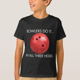 ボウリングをする人、クリケットの投手はしますそれを… すべての3つの Tシャツ