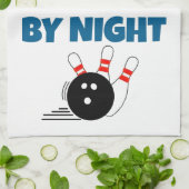 ボウリングをする人、 クリケットの投手ゴルファー キッチンタオル (折り畳み)