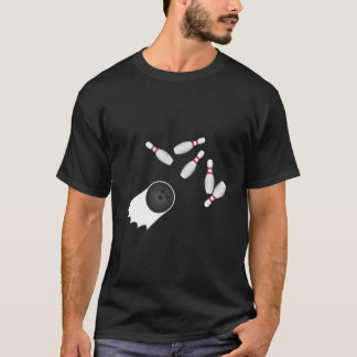 ボウリングボールがストライクを取る ボウラーハッスル Tシャツ