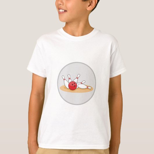 ボウリングボールがピンに命中 Tシャツ (正面)