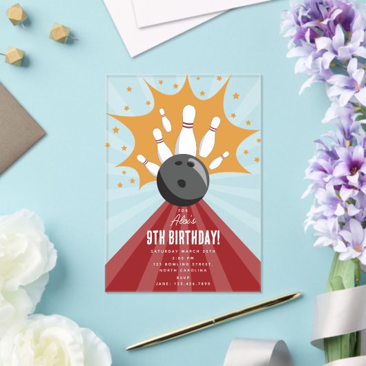 ボウリングボールが何らかのおもしろい子供の誕生日を打つ アクリル招待状 (インサイチュ (ウェディング))