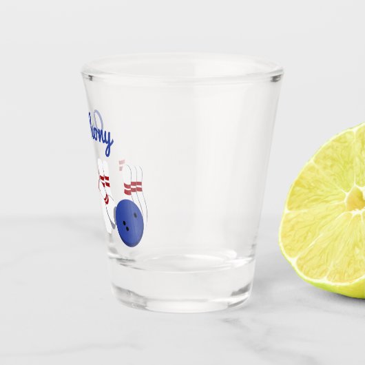 ボウリングボールとピンパーソナライズされた ショットグラス (右)