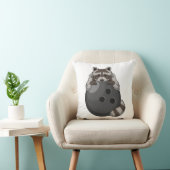 ボウリングボールとボーリングでアライグマ クッション (椅子)