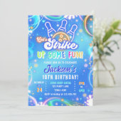 ボウリング好きな少年にぴったり!誕生日おめでとう 招待状 (スタンド正面)