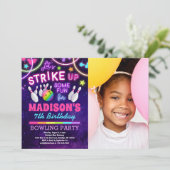 ボウリング バースデー パーティー レインボー グロー フォト 招待状 (スタンド正面)