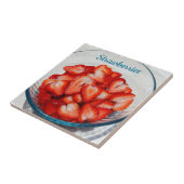 ボウルにスライスされた赤いイチゴ写真グレー タイル (側面)