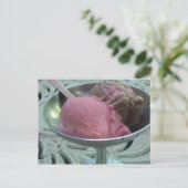 ボウルに入れたアイスクリーム ポストカード (スタンド正面)