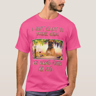 ボクサーとワインを飲つるみたい Tシャツ