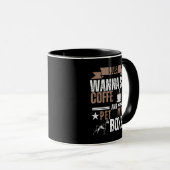 ボクサーの犬にコーヒーを飲んで愛撫したい マグカップ (正面右)