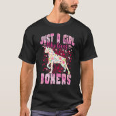 ボクサーを愛する女の子だけのボクサー犬の花を歩く Tシャツ (正面)