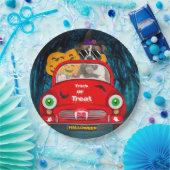 ボクサー犬が車を運転する怖いハロウィン ペーパープレート (パーティー)