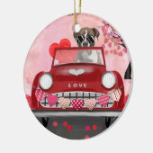 ボクサー犬の車とハートバレンタイン セラミックオーナメント (左)