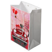 ボクサー犬の車とハートバレンタイン ミディアムペーパーバッグ (正面アングル)