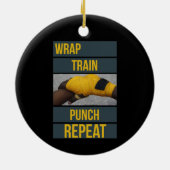 ボクシングボクサートレーニング引用文ラップトレインリピート セラミックオーナメント (裏面)