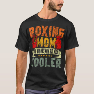 ボクシングママ 母親 ボクシング好きなママ 普通のママだけど Tシャツ