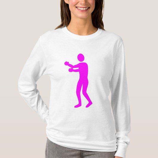 ボクシング姿 – マゼンタ Tシャツ (正面)