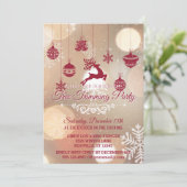 ボケの雪の結晶が赤いホリデー ツリーの飾りつけパーティー 招待状 (スタンド正面)