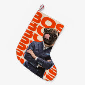 ボスは犬の頭が両手を組んで立つ スモールクリスマスストッキング (正面 (吊り時))