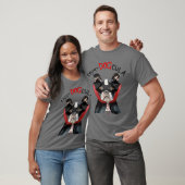 ボストおもしろいンテリアドッグヴァンパイアハロウィーンの衣装 Tシャツ (ユニセックス)