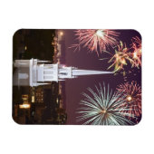 ボストンのダウンタウンのランドマーク上の花火 マグネット (横)