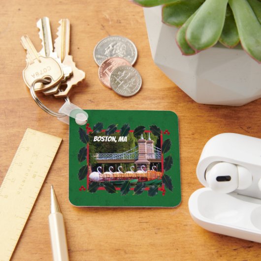 ボストンスワンボーツハッピーホリデーズキーチェーン キーホルダー (デスク)