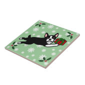 ボストンテリアのクリスマス2つの漫画の雪片 タイル (側面)