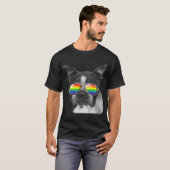 ボストンテリアゲイプライド国旗のサングラスLGBT Tシャツ (正面フル)