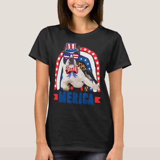 ボストンテリアドッグレインボーヒョウ国旗4日 Tシャツ (正面)