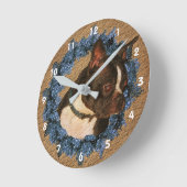 ボストンテリアードッグアンドフラワーリース動物 ラウンド壁時計 (傾斜)