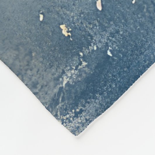 ボストンテリア犬のソリで雪のクリスマスを許可 フリースブランケット (角)