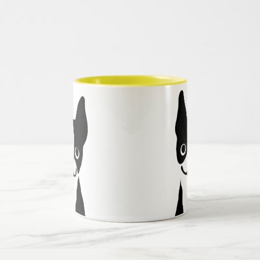 ボストンテリア – かわいい漫画の犬デザイン ツートーンマグカップ (中央)