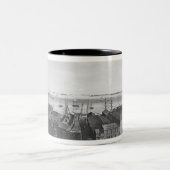 ボストン港1854年 ツートーンマグカップ (中央)